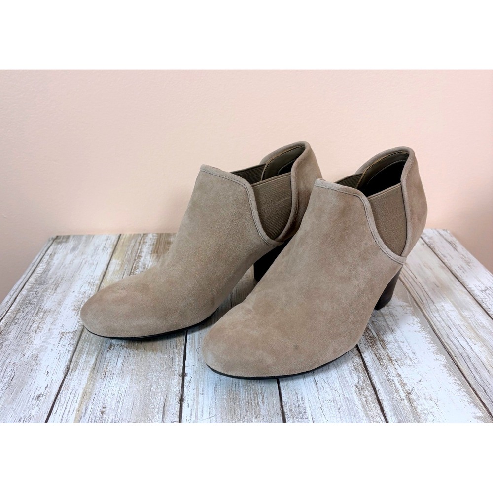 Vaneli Suede Ankle Booties Taupe Block Heel Elastic Side Women's Size 7M